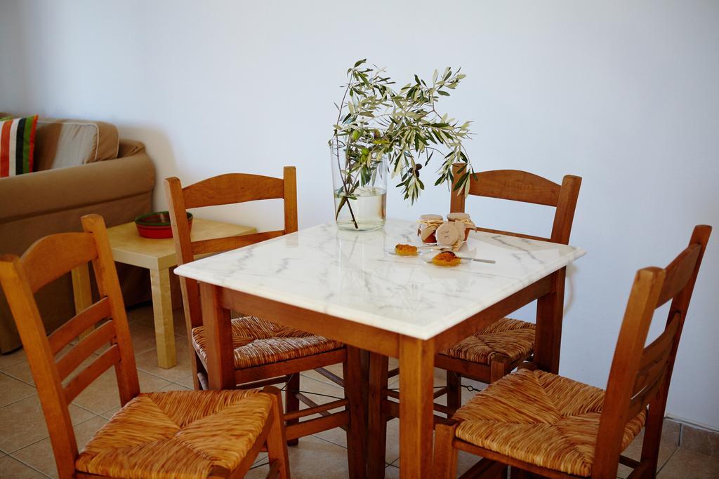 Amarandos Sea View Apartments Vokaria Habitación foto